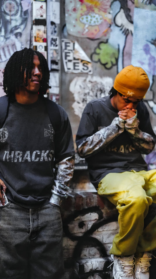 THRACKS LONG SLEEVE